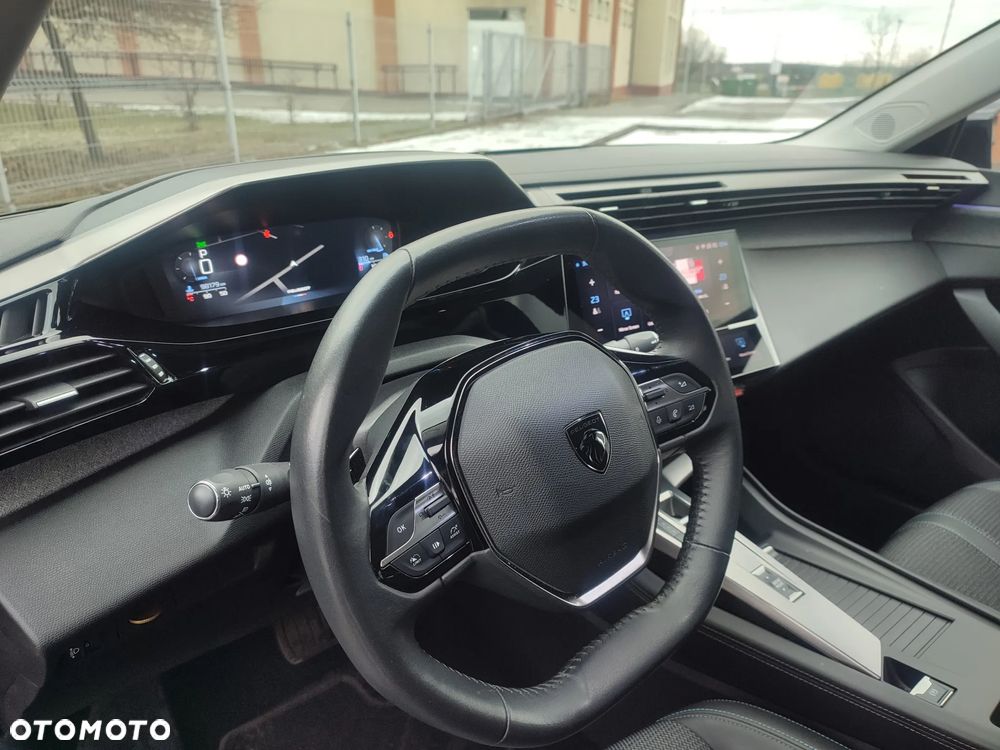 Peugeot 308 BlueHDi 130 EAT8 Allure Pack - 28