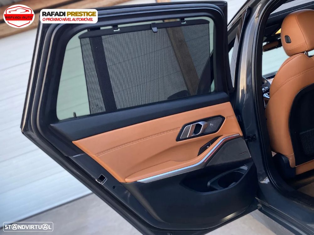 BMW 330 e Aut. Luxury Line - 21