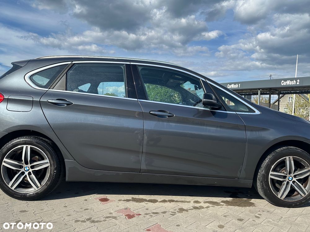 BMW Seria 2 218d Sport Line - 6