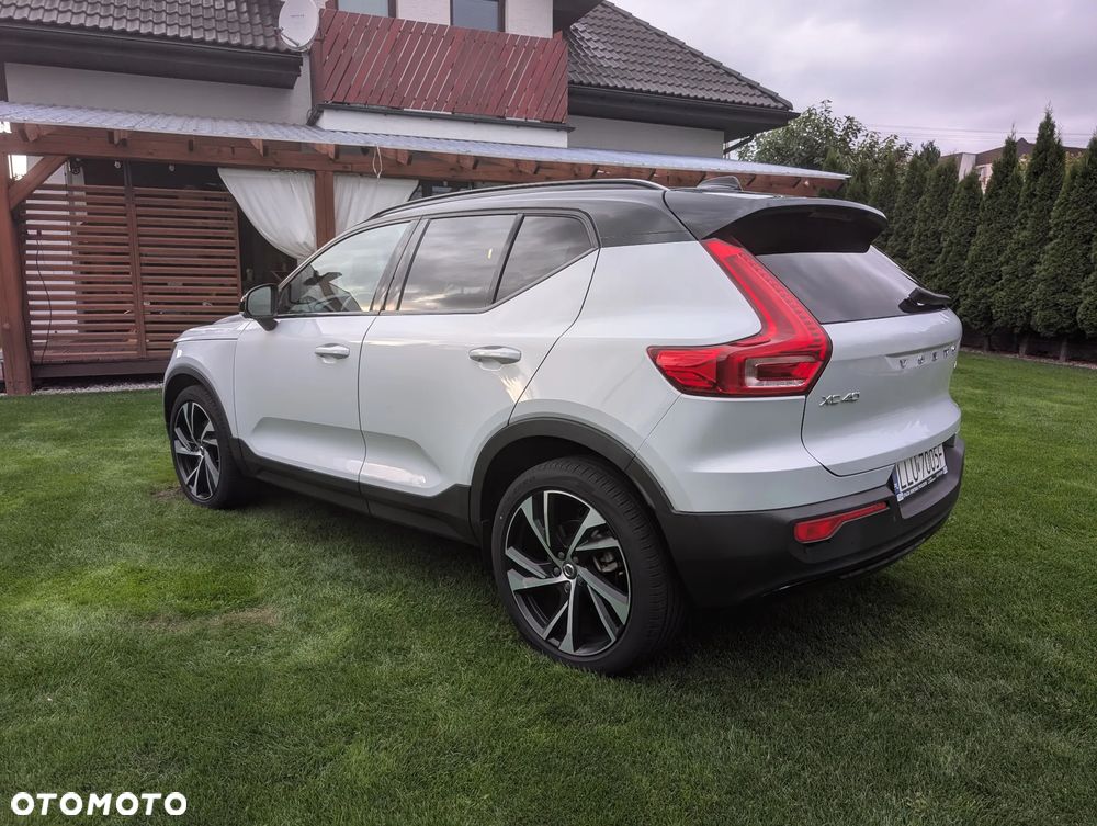 Volvo XC 40 T5 AWD Geartronic R-Design - 5