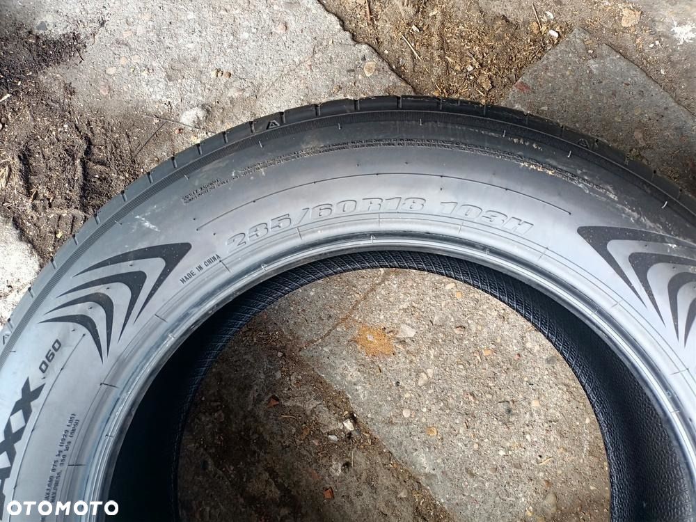 OPONY LETNIE DUNLOP 235/60 R18 GRUDZIEŃ 2025 - 3
