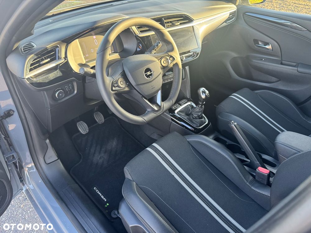 Opel Corsa 1.2 Direct Injection Turbo Start/Stop GS Line - 11