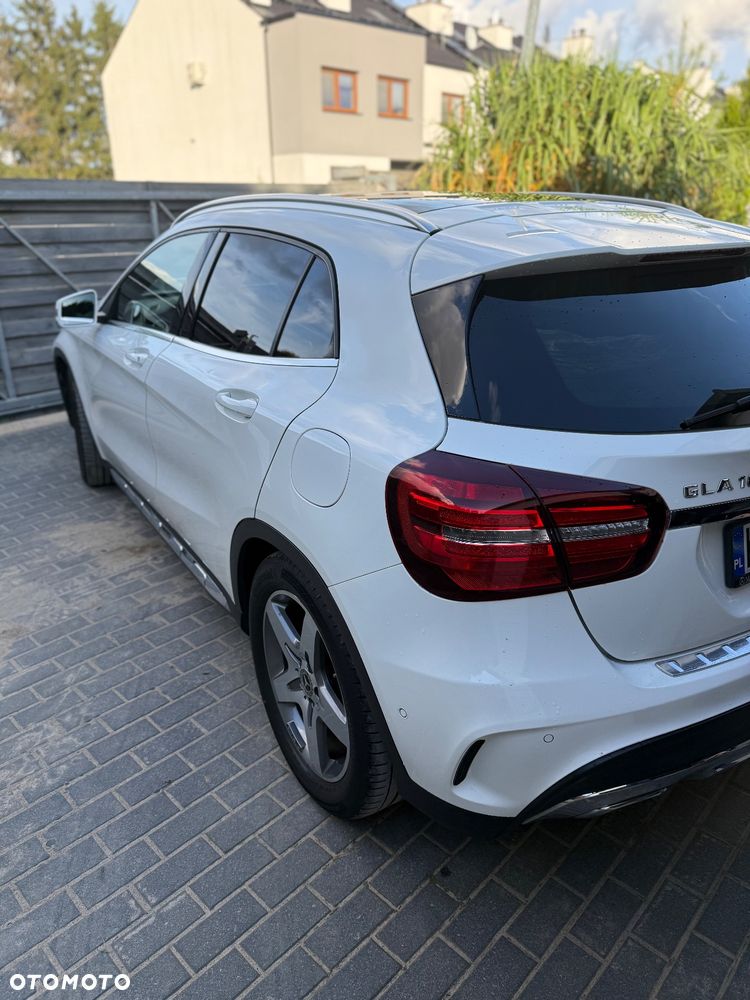 Mercedes-Benz GLA 180 d 7G-DCT AMG Line - 7