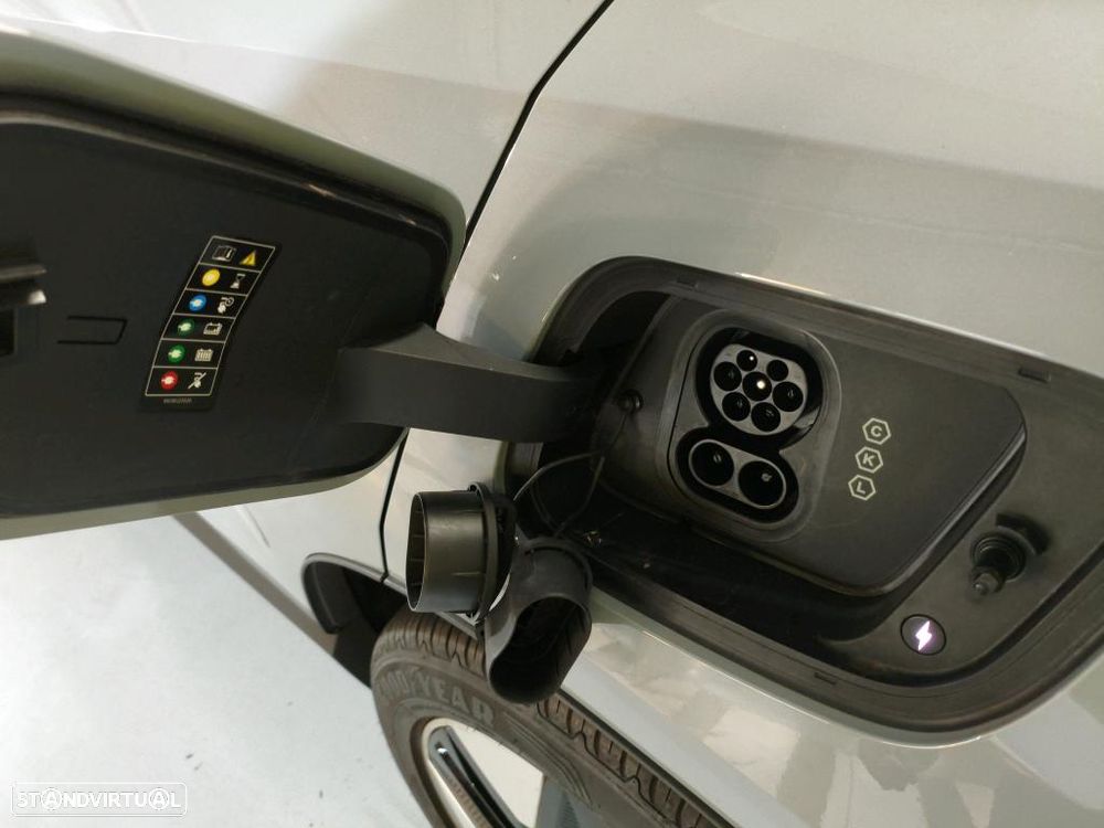 Volvo EX30 51 kWh Single Motor Core - 12