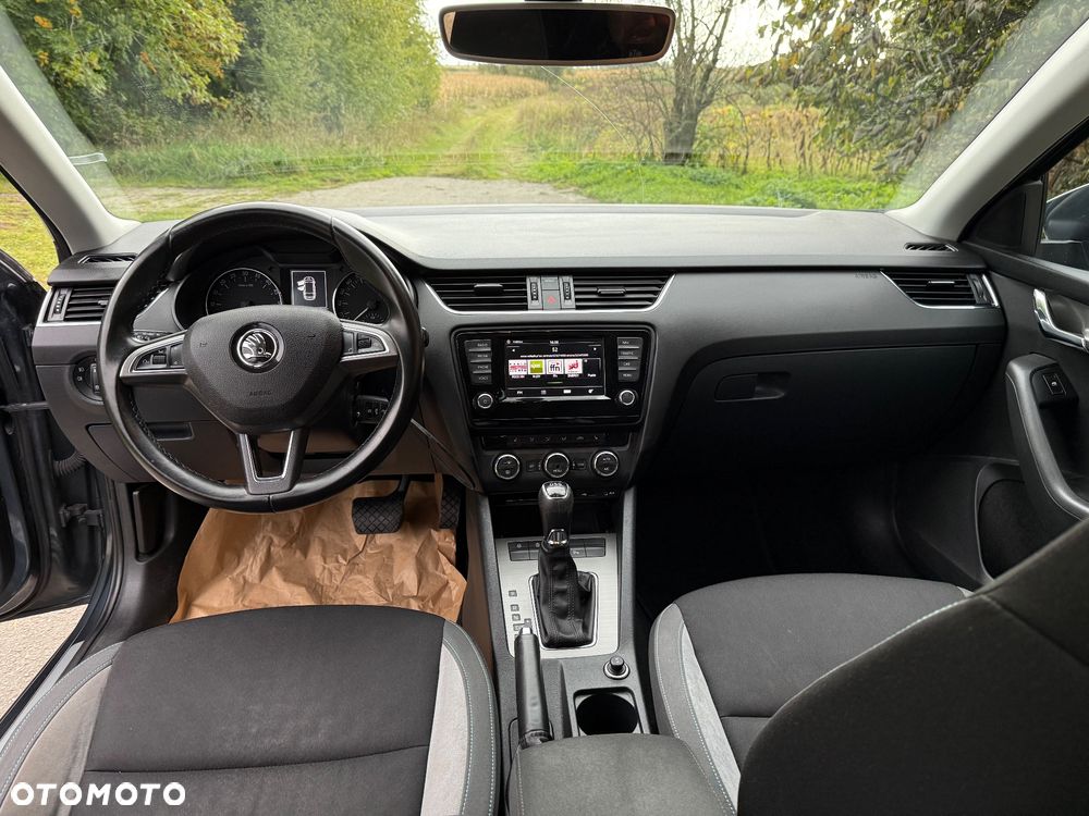 Skoda Octavia 2.0 TDI (Green tec) DSG Joy - 13