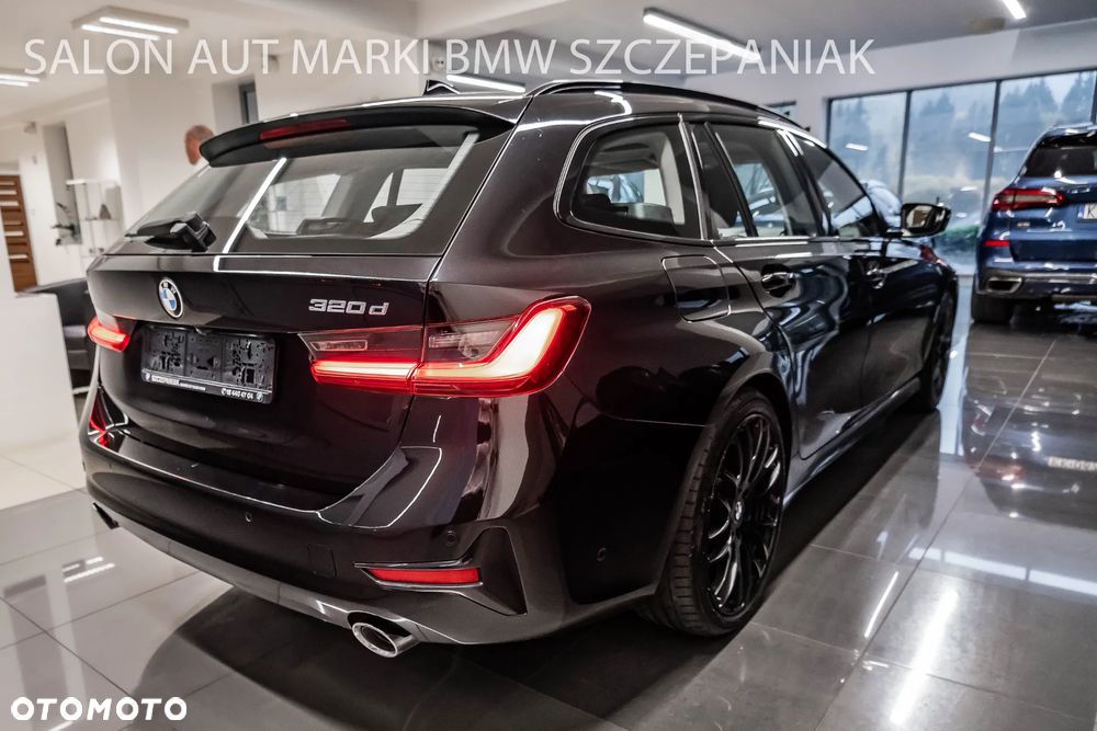 BMW Seria 3 320d Sport Line - 25