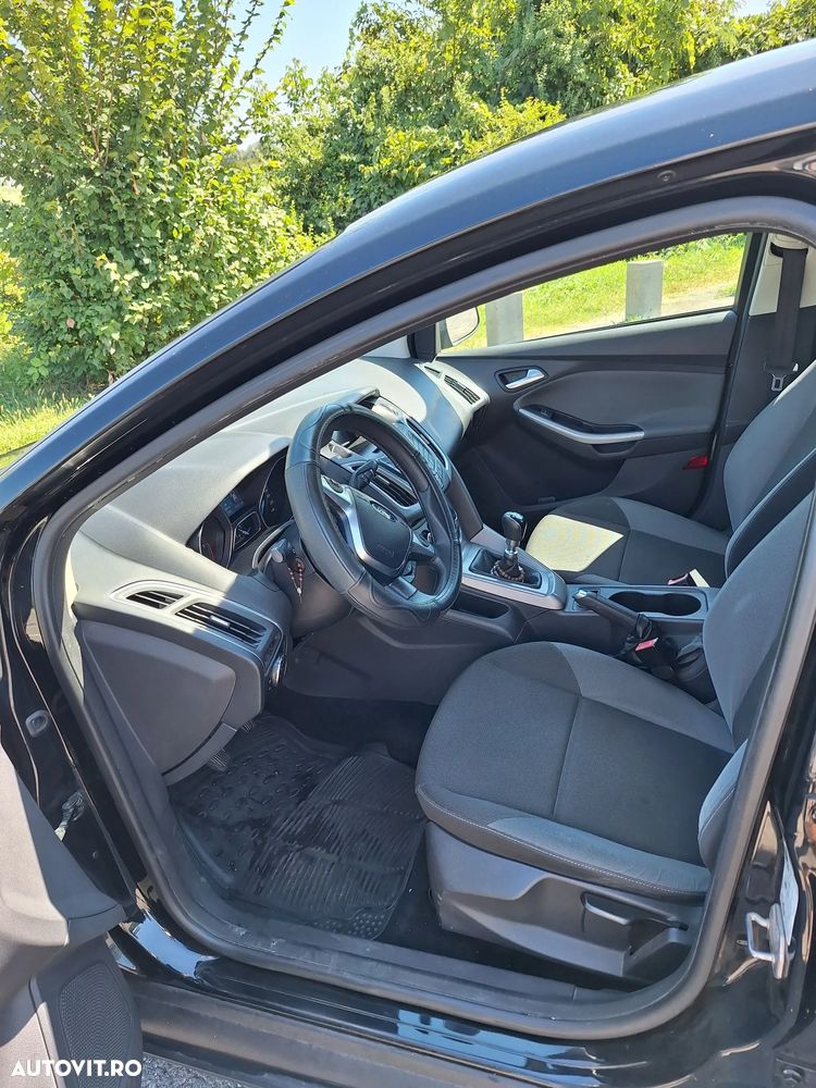 Ford Focus 1.6 TDCI DPF Start-Stopp-System Trend - 13