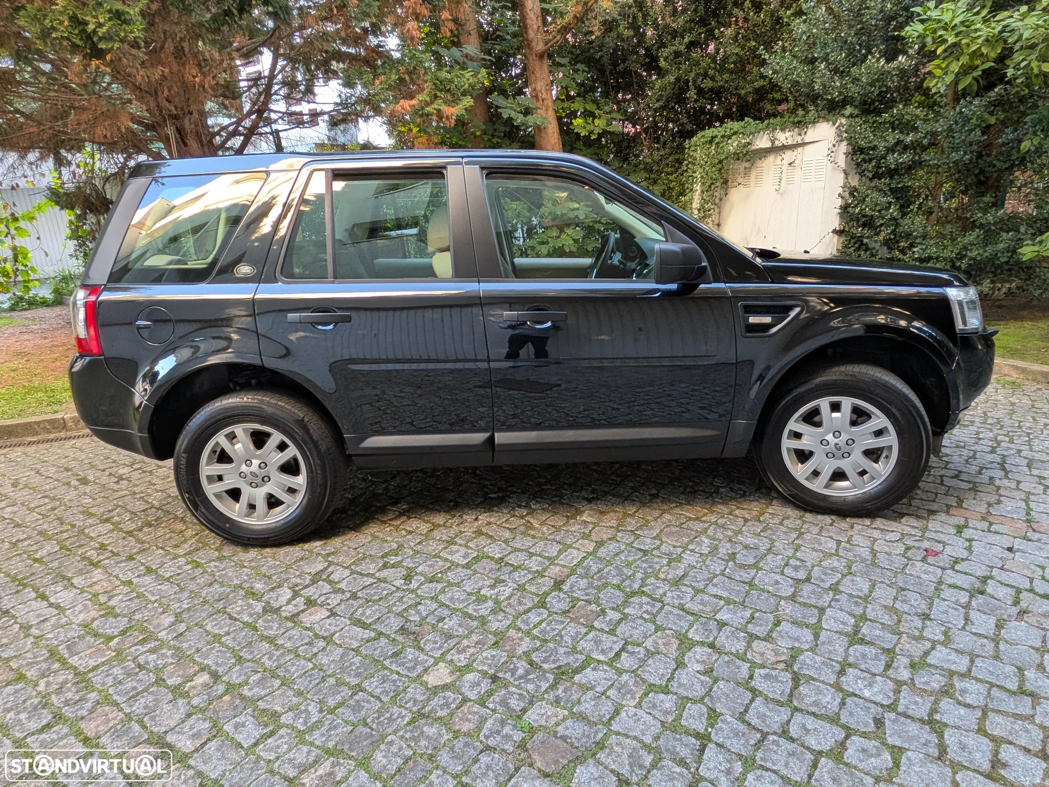 Land Rover Freelander 2.2 eD4 SE - 2