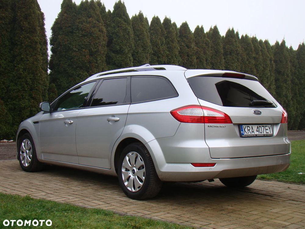 Ford Mondeo - 10