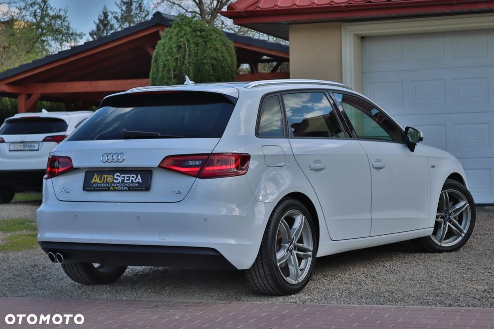 Audi A3 Sportback 2.0 TDI S tronic sport - 12