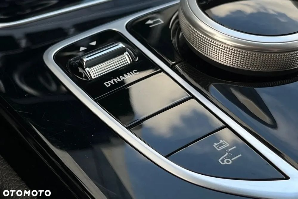 Mercedes-Benz Klasa C - 16
