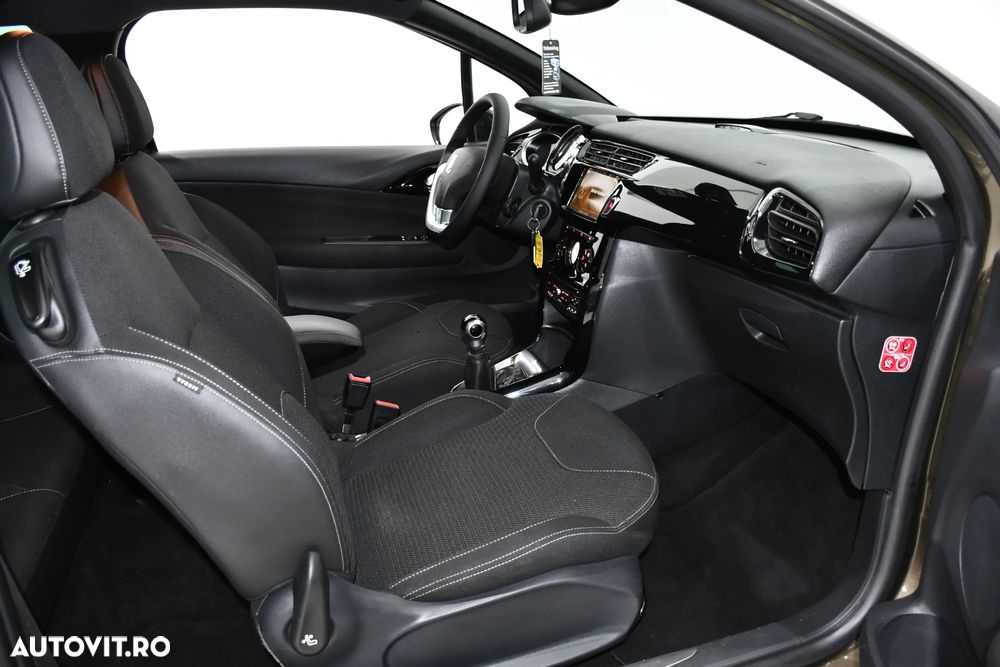 Citroën DS3 1.6 e-HDi Airdream BVM So Chic - 14