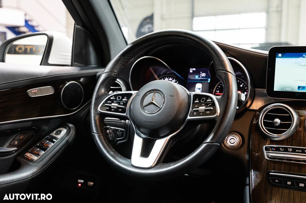 Mercedes-Benz GLC 200 d 4Matic 9G-TRONIC Edition Avantgarde - 28