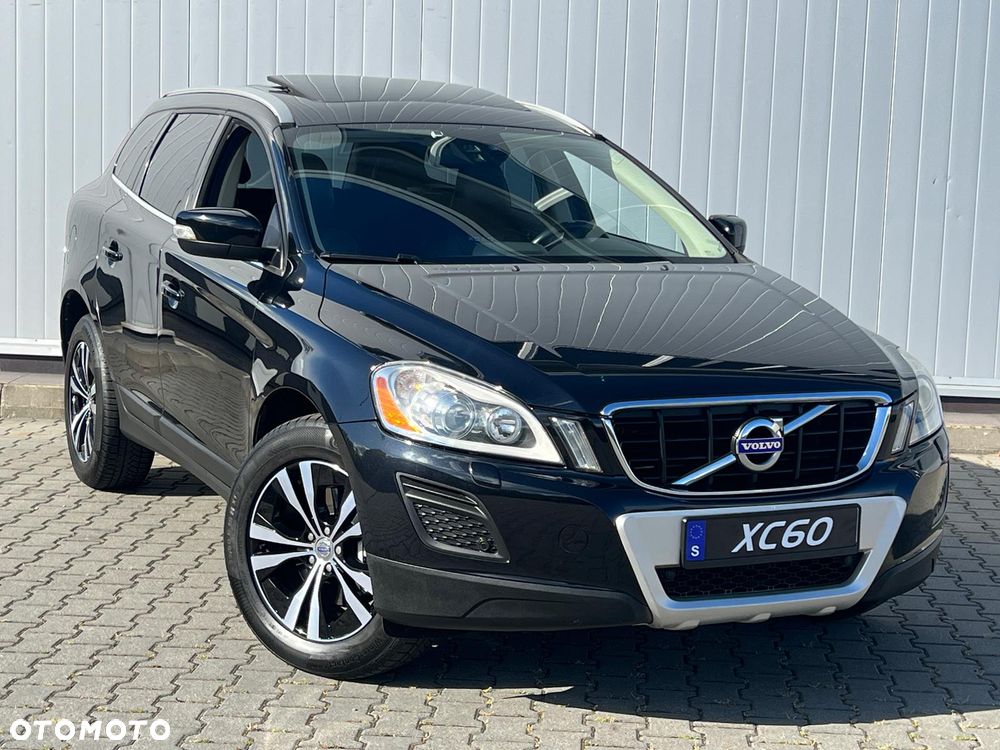 Volvo XC 60 - 4