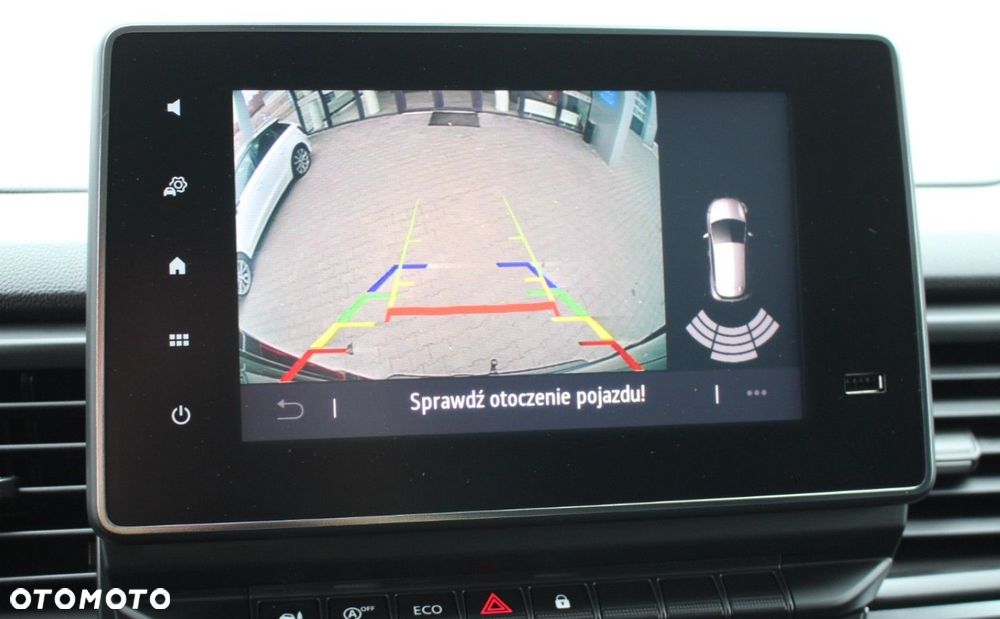 Renault Trafic - 12
