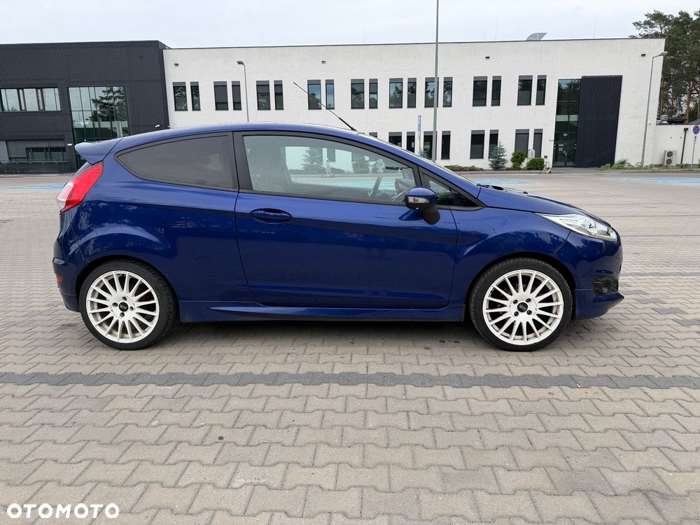 Ford Fiesta 1.6 TDCi Sport - 6