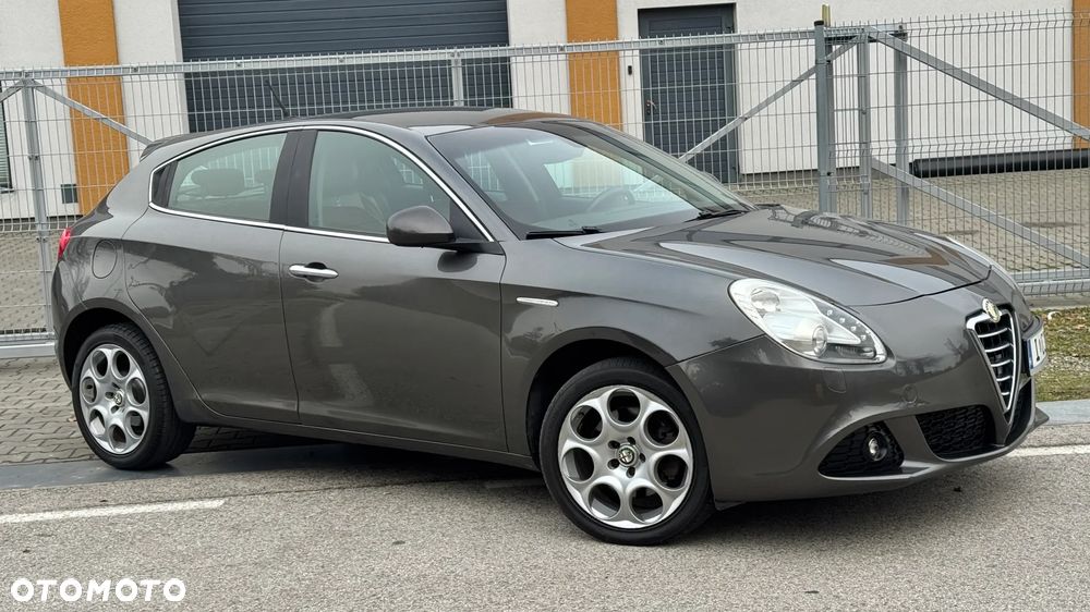 Alfa Romeo Giulietta - 8