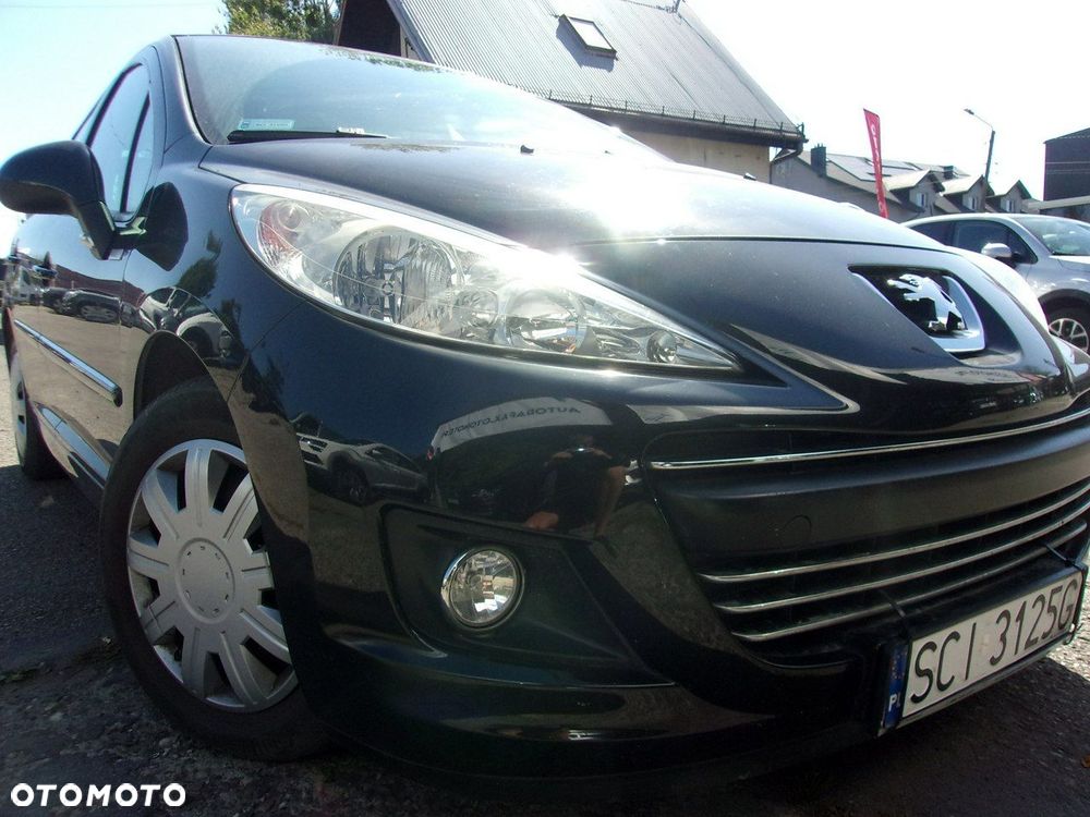 Peugeot 207 - 6