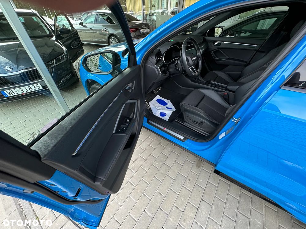 Audi Q3 35 TFSI mHEV S-Line S tronic - 16