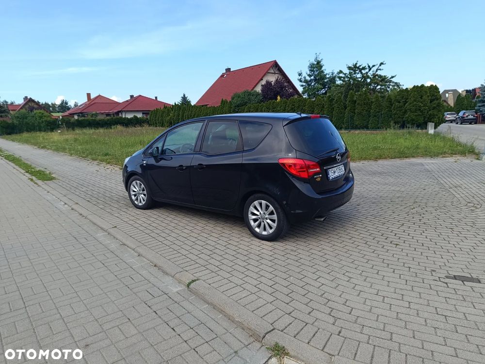 Opel Meriva 1.4 Design Edition - 4