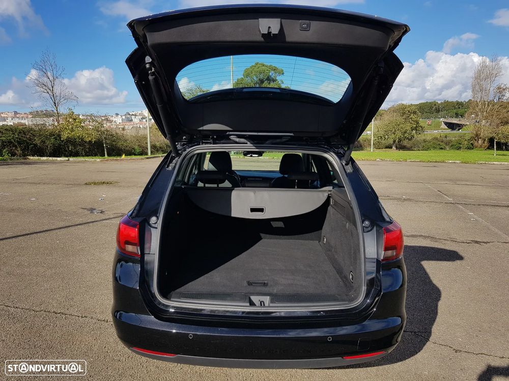 Opel Astra Sports Tourer 1.6 CDTI Innovation S/S RM6/SOB/5PC/5PB - 52