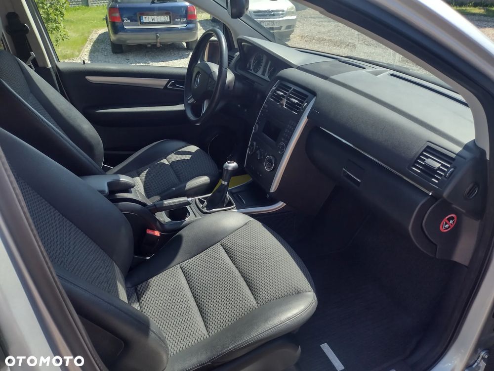 Mercedes-Benz Klasa B 160 BlueEFFICIENCY - 15