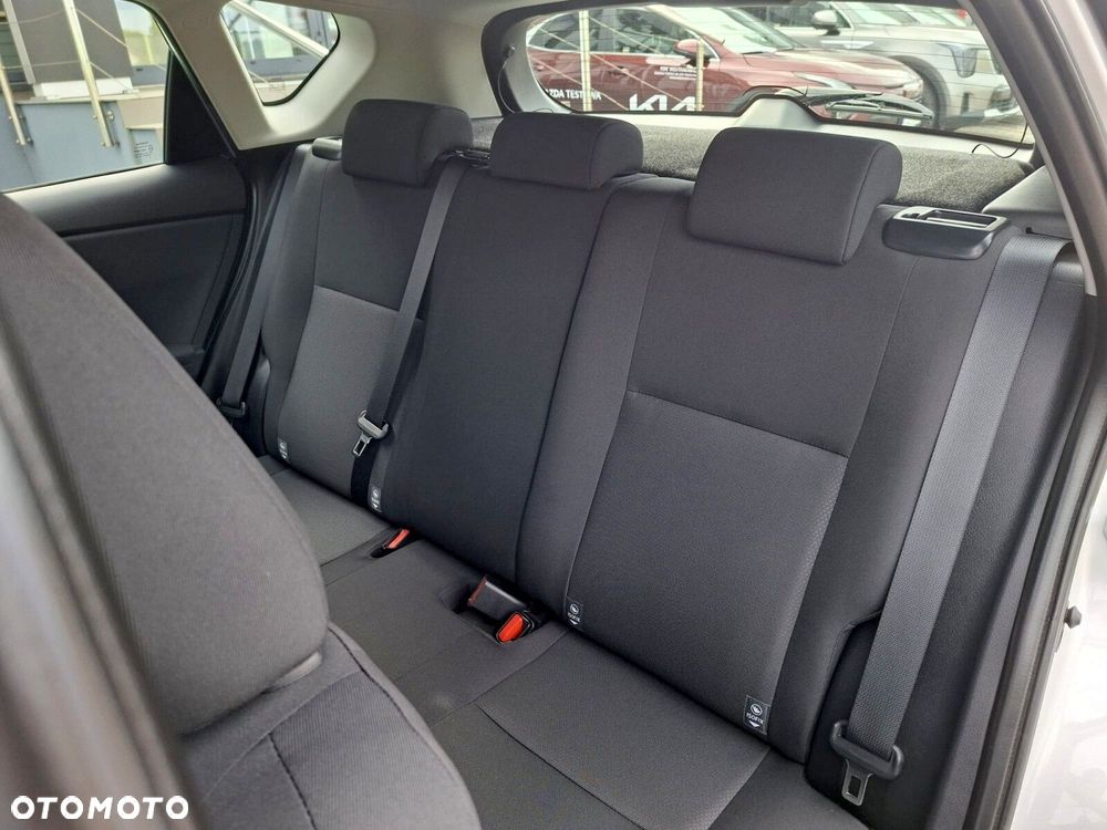 Toyota Auris 1.33 VVT-i Active - 15