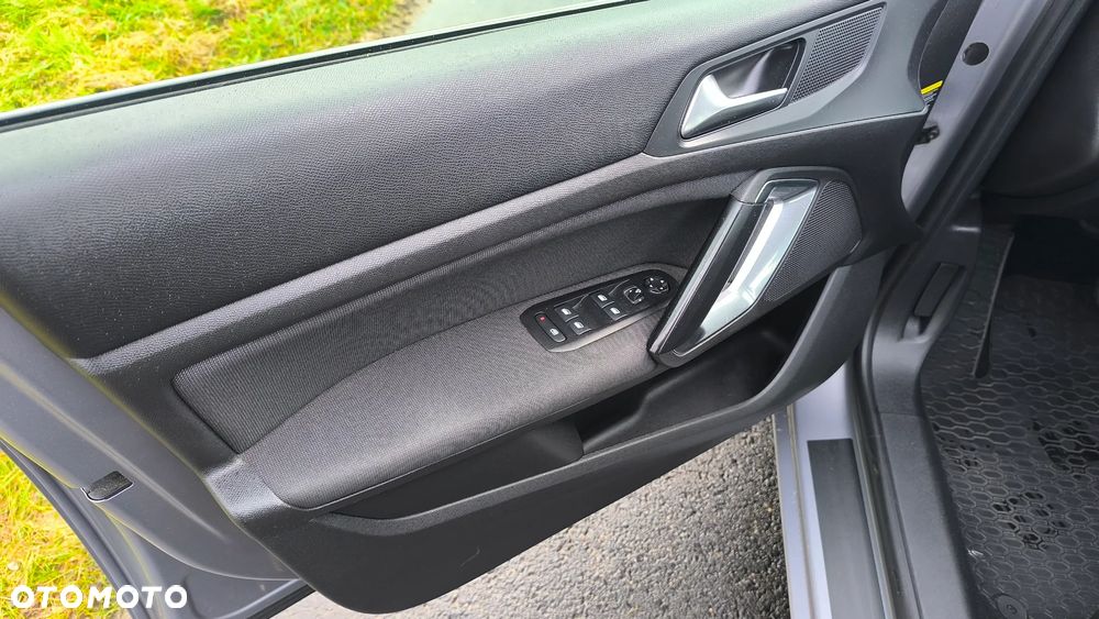 Peugeot 308 - 14