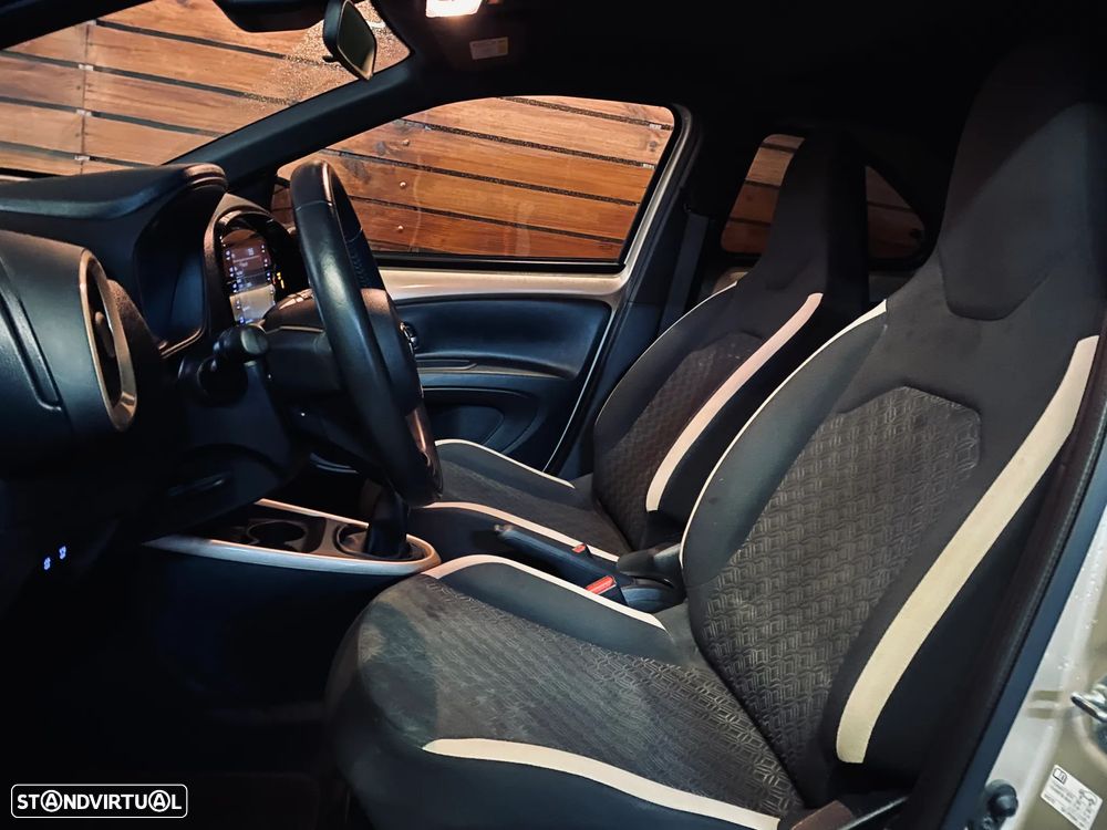 Toyota Aygo X Air Style - 7