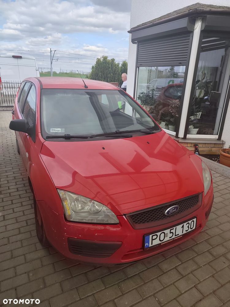 Ford Focus 1.6 TDCi Ambiente - 6