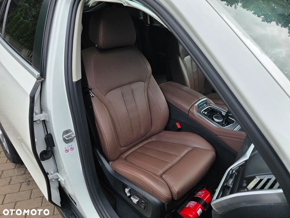 BMW X6 - 16