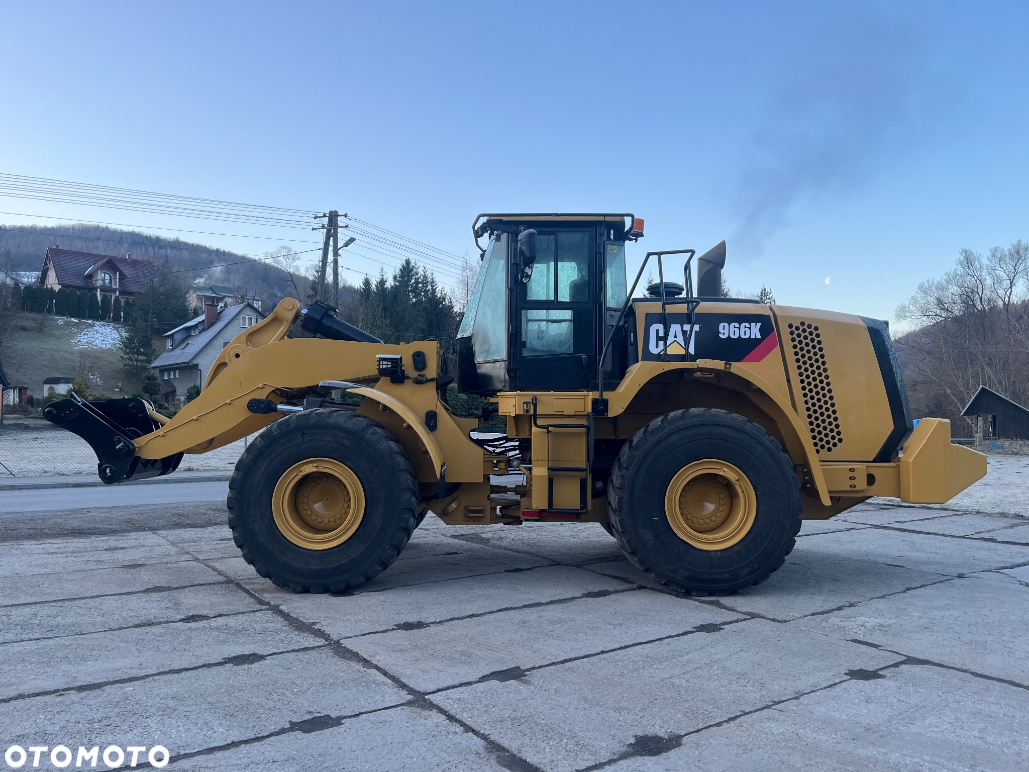 Caterpillar 966K - 9
