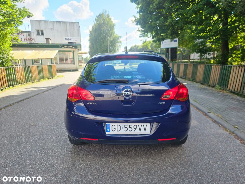 Opel Astra - 6