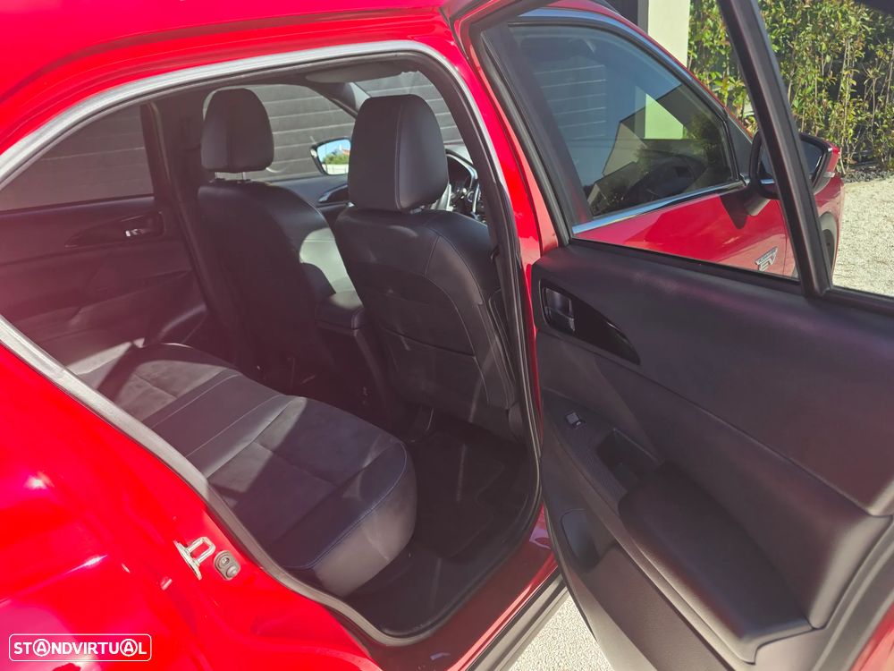 Mitsubishi Eclipse Cross - 5