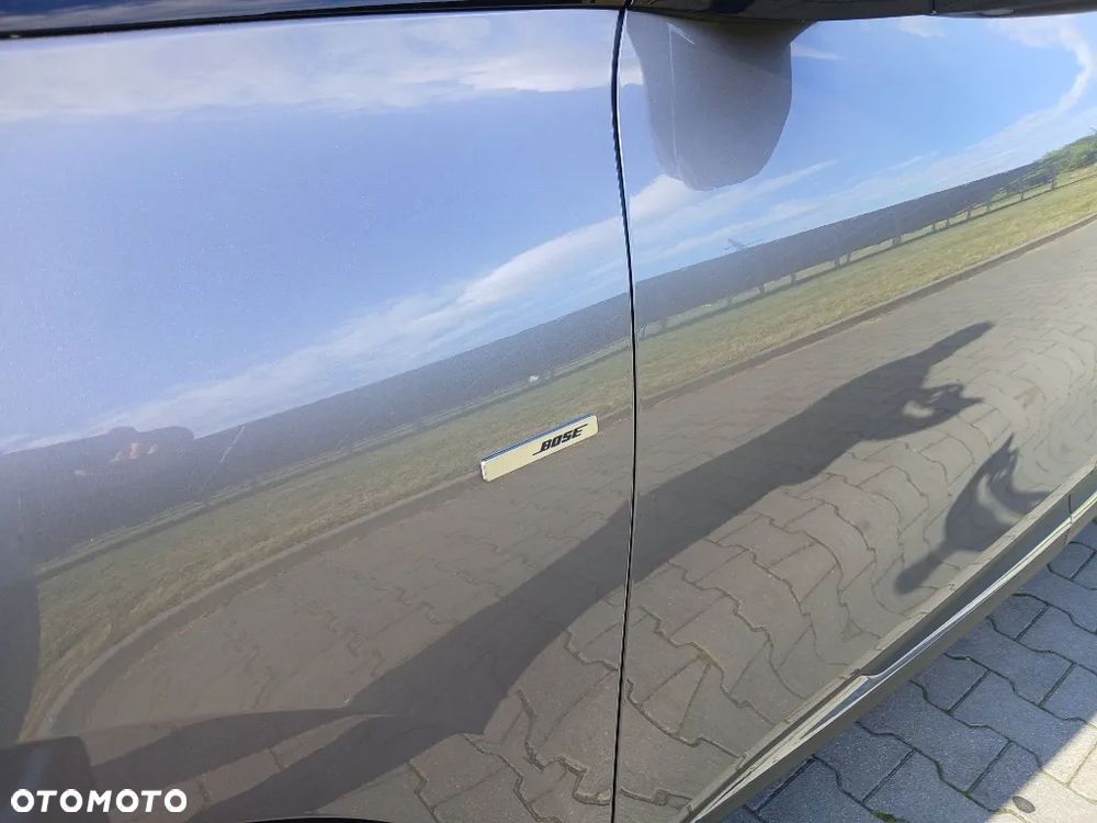 Renault Scenic BLUE dCi 120 EDC BOSE EDITION - 20