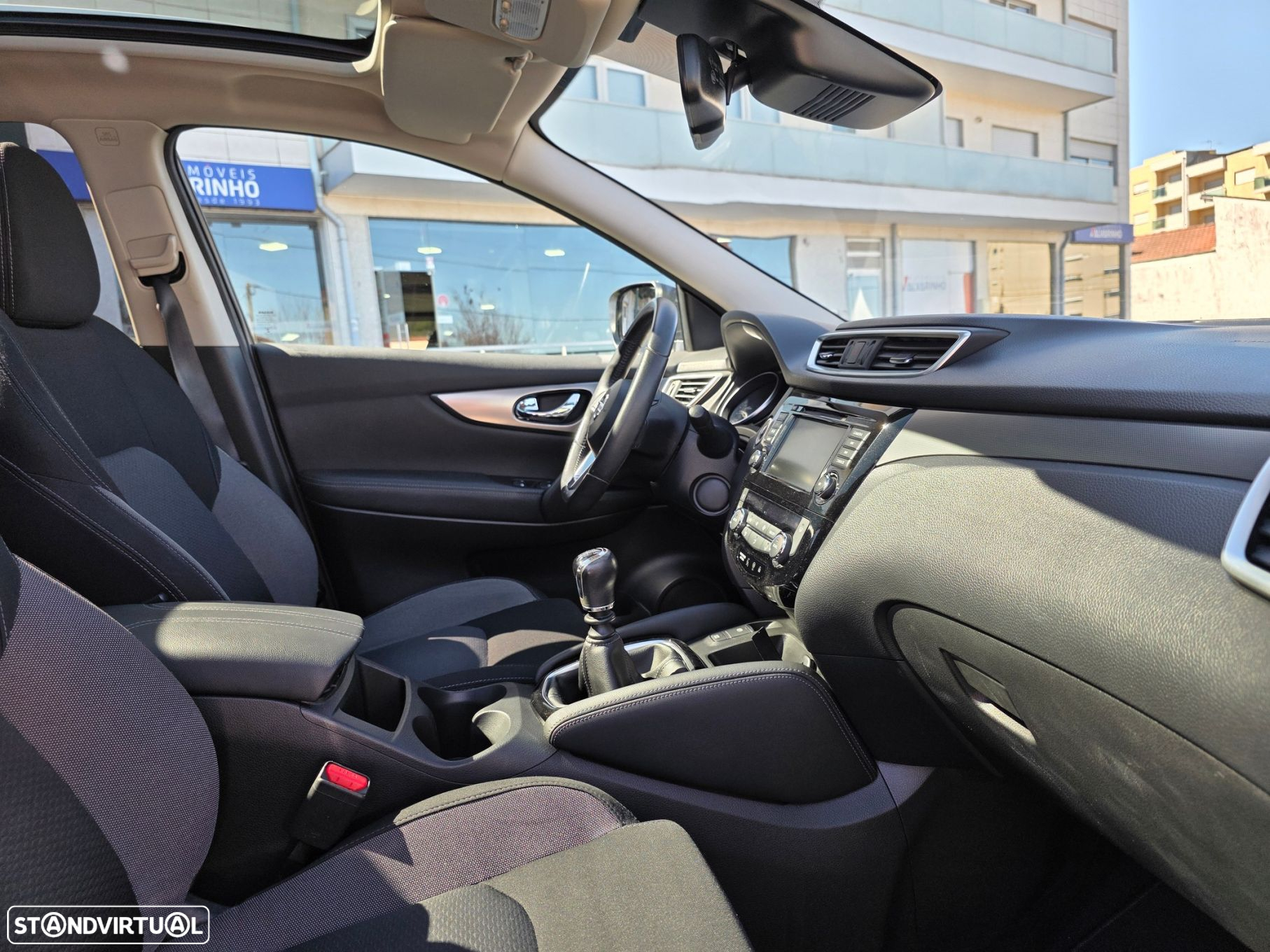 Nissan Qashqai 1.3 DIG-T N-Connecta J18 - 20