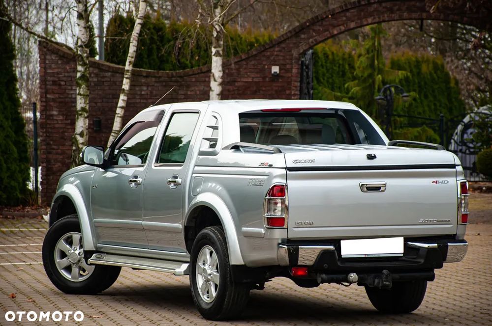 Isuzu D-Max 4x4 Double Cab Autm Custom - 14