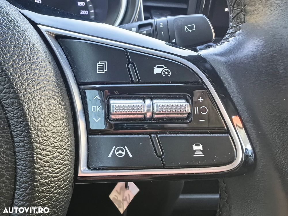 Kia Ceed 1.6 CRDi (48V Mild-Hybrid) DCT7 Spirit - 27