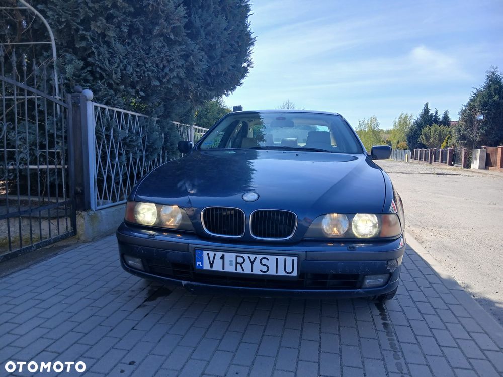 BMW Seria 5 - 1
