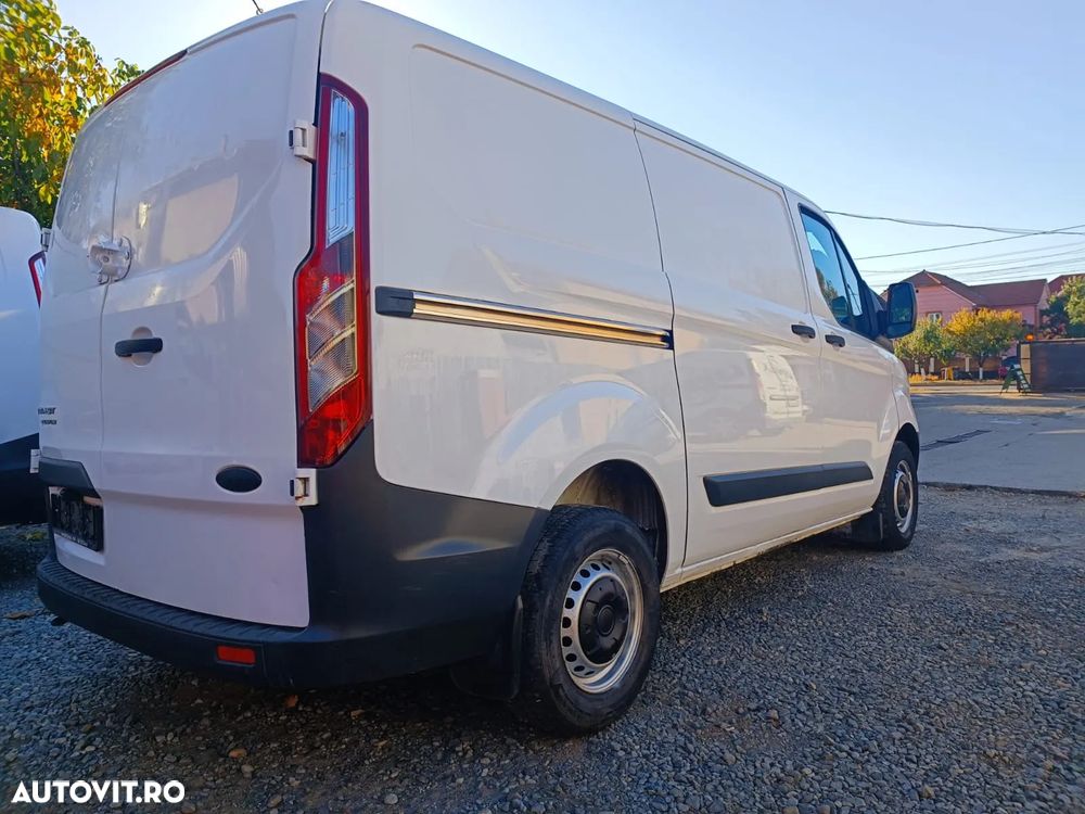 Ford Transit Custom - 3