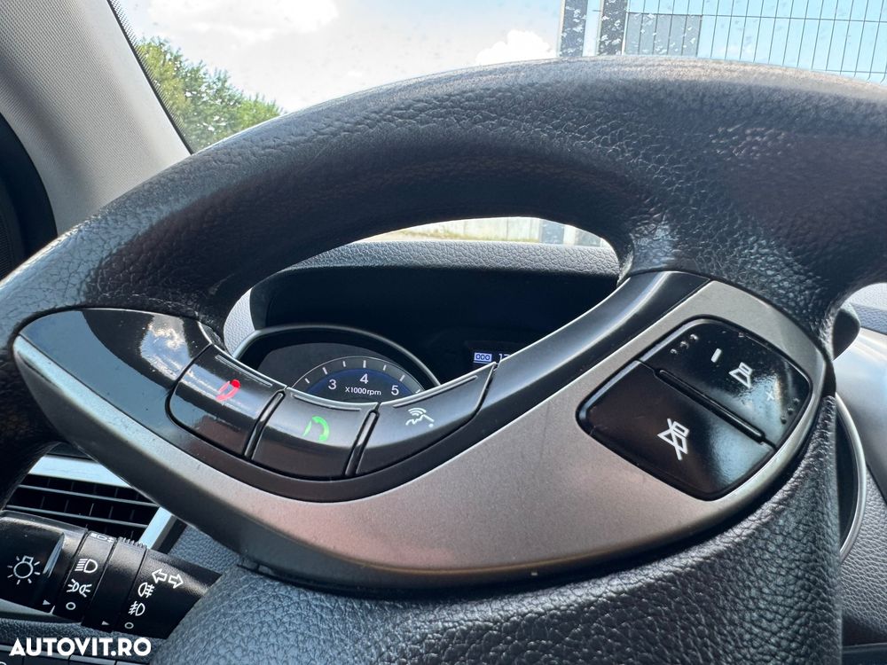 Hyundai i30 1.4 blue Comfort - 16