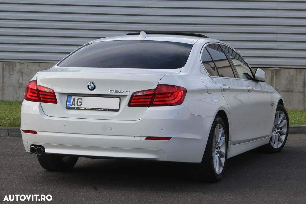 BMW Seria 5 520d - 4