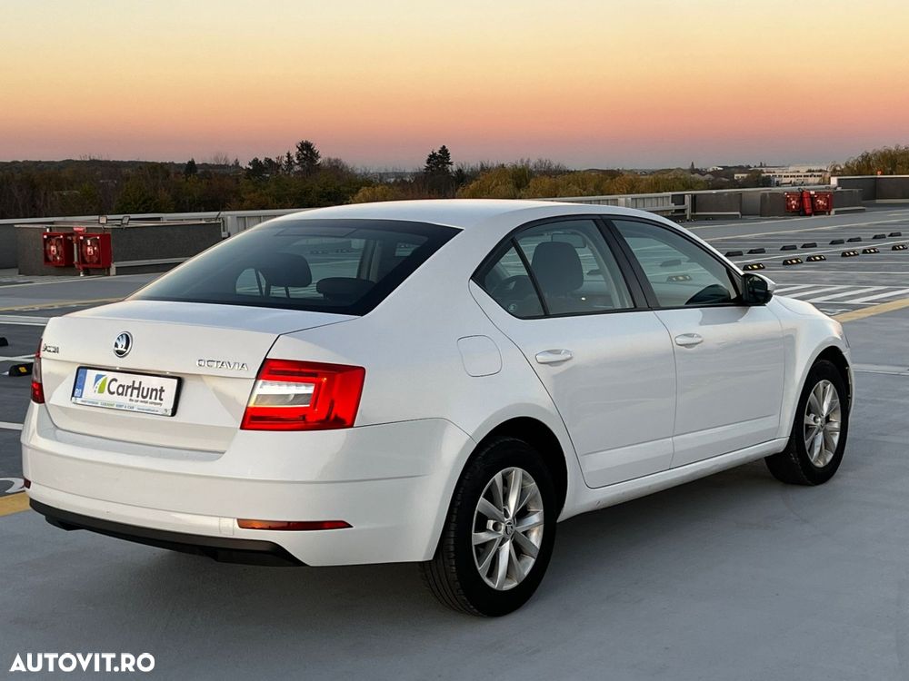 Skoda Octavia - 7