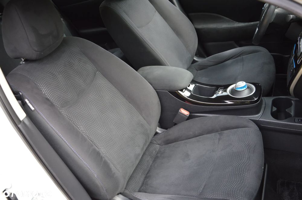 Nissan Leaf 30 kWh (mit Batterie) Acenta - 25