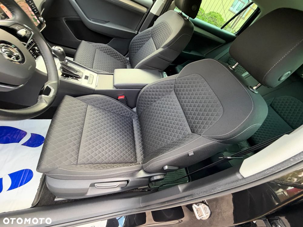Skoda Superb 2.0 TDI SCR Ambition DSG - 11