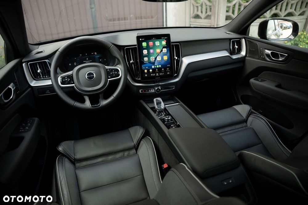 Volvo XC 60 B5 B AWD Ultimate Dark - 26