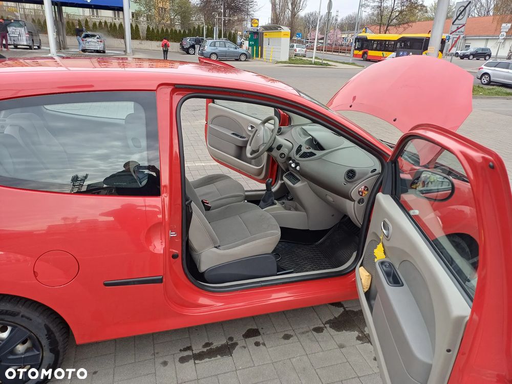 Renault Twingo - 11
