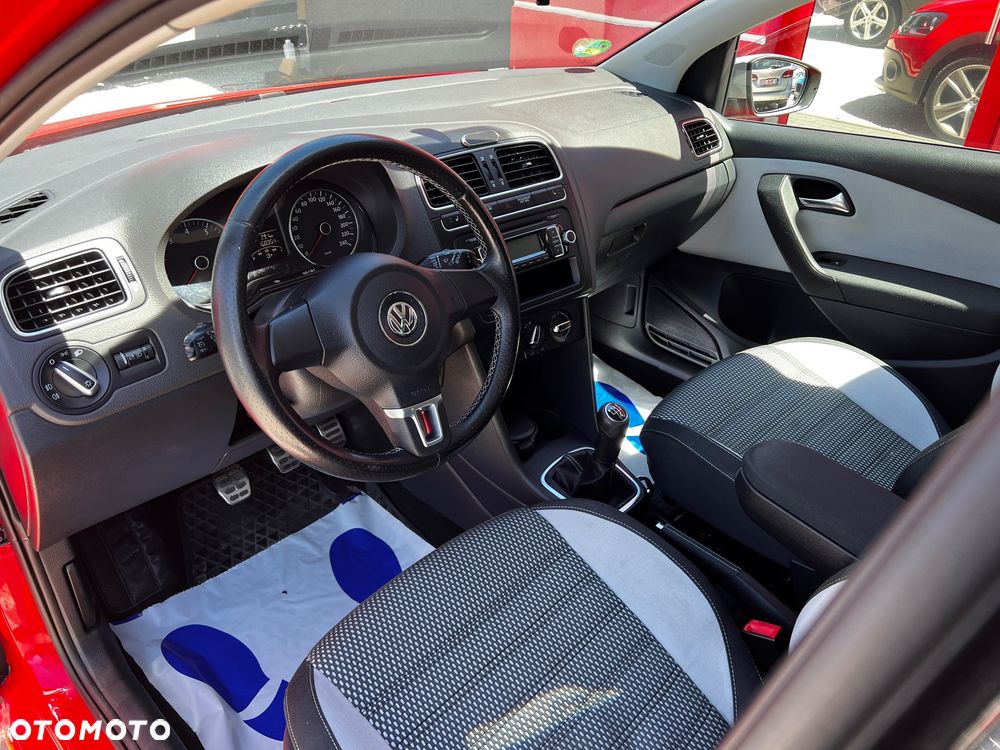 Volkswagen Polo 1.2 Cross - 23