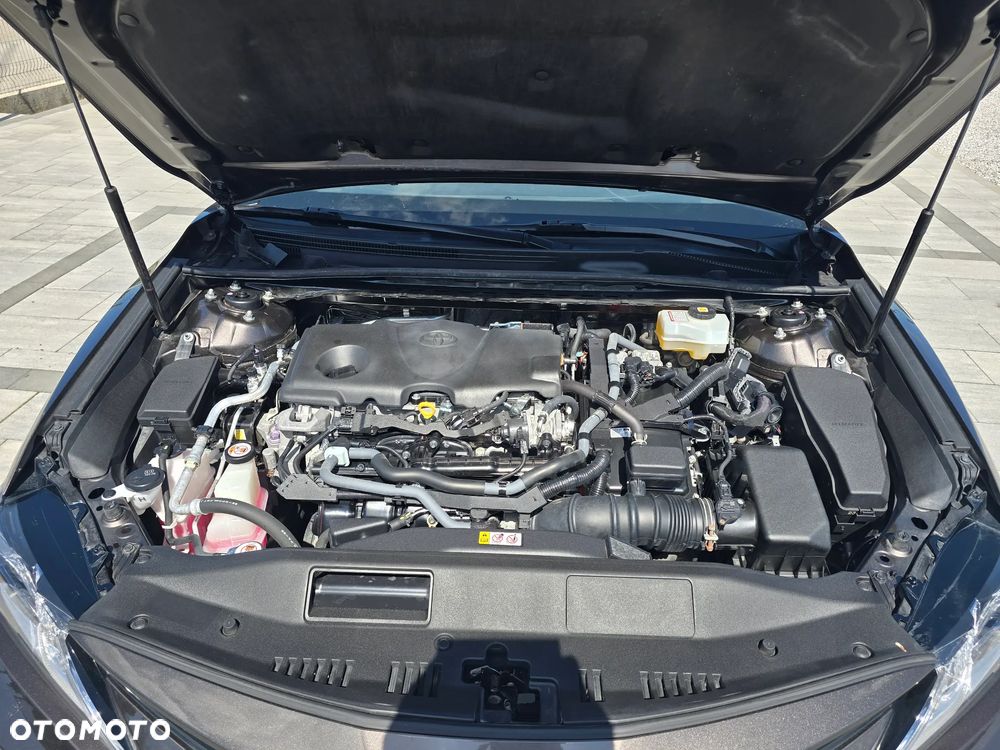 Toyota Camry 2.5 Hybrid Executive CVT - 39