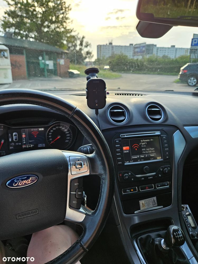 Ford Mondeo 2013 photo 5